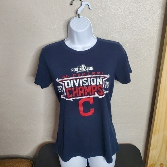 MLB CLEVELAND INDIANS 2016 POST SEASON SHIRT WOMEN SIZE LARGE NAVY BLUE - Picture 9 of 9